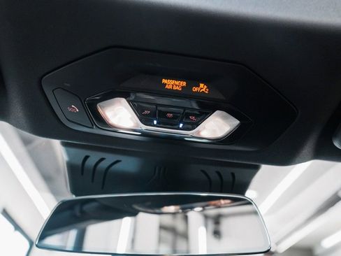 Used 2022 BMW M4 xDrive Competition image 41