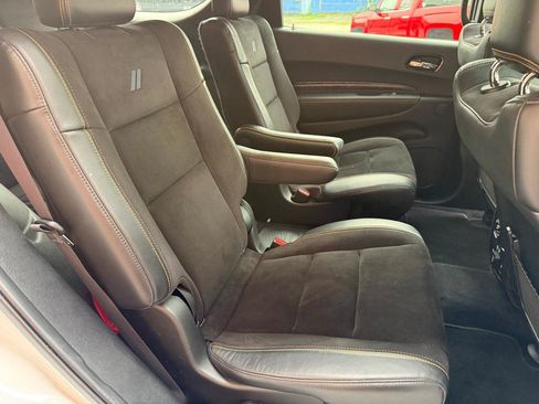 Used 2023 Dodge Durango R/T w/ Hemi Orange Plus Package AWD/4WD image 30