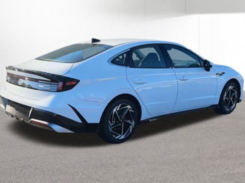 New 2026 Hyundai Sonata SEL image 9