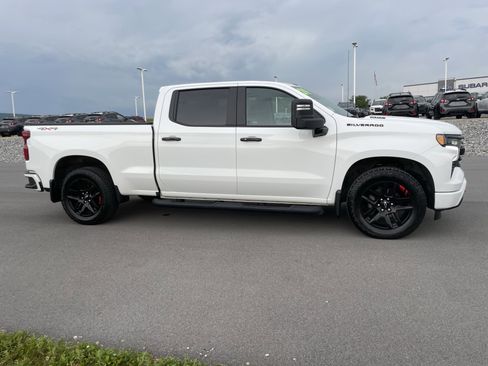 Used 2024 Chevrolet Silverado 1500 RST w/ Redline Edition AWD/4WD image 2