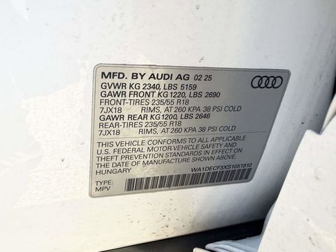 Used 2025 Audi Q3 2.0T Premium image 22