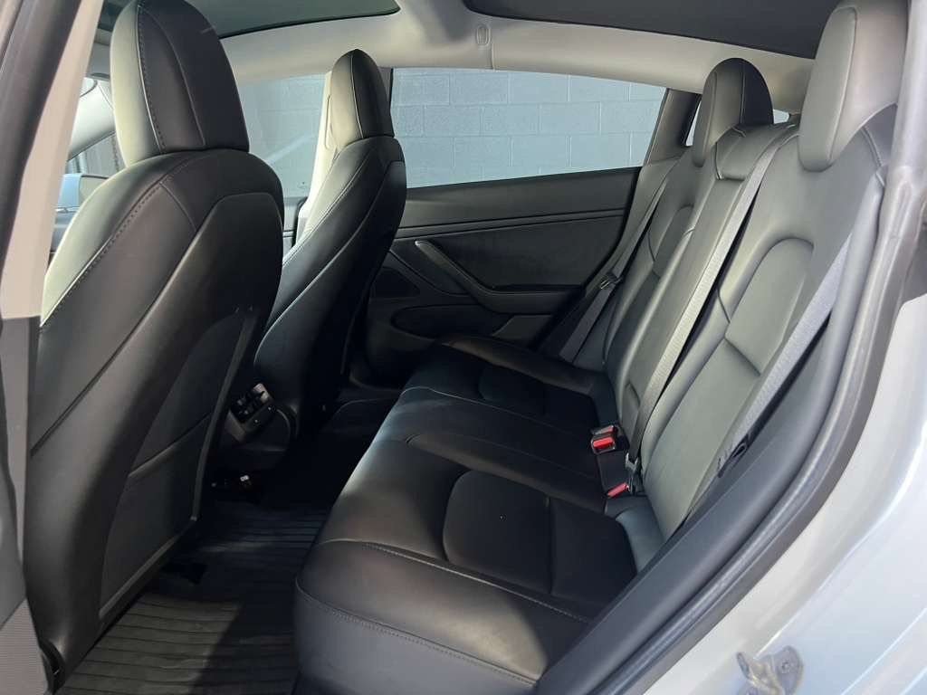 Used 2020 Tesla Model 3 Long Range AWD/4WD image 12