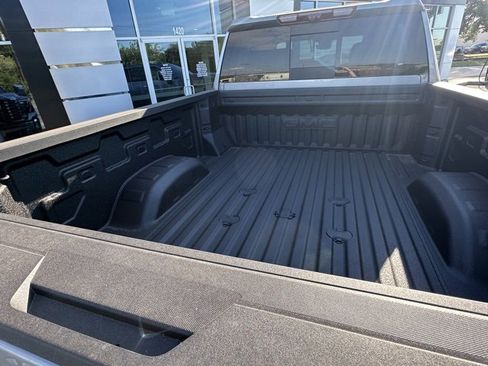 New 2026 GMC Sierra 2500 Denali w/ Denali Reserve Package image 7