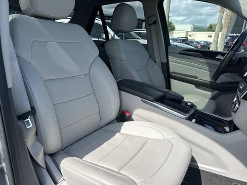 Used 2015 Mercedes-Benz ML 350 2WD image 15