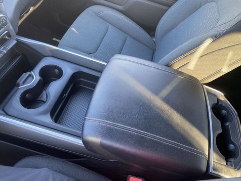 Used 2021 RAM 1500 Big Horn image 22