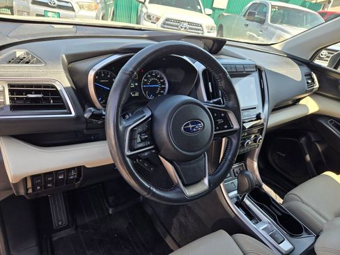 Used 2022 Subaru Ascent Limited w/ Technology Package AWD/4WD image 11