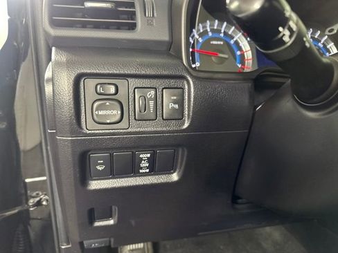 Used 2016 Toyota 4Runner Limited image 19