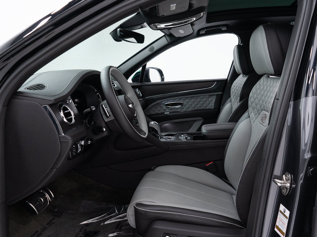 Certified 2022 Bentley Bentayga AWD/4WD image 15