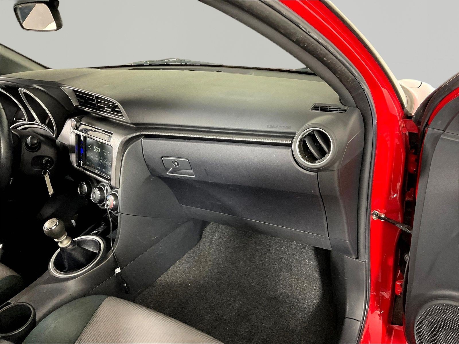 Used 2015 Scion tC FWD image 24