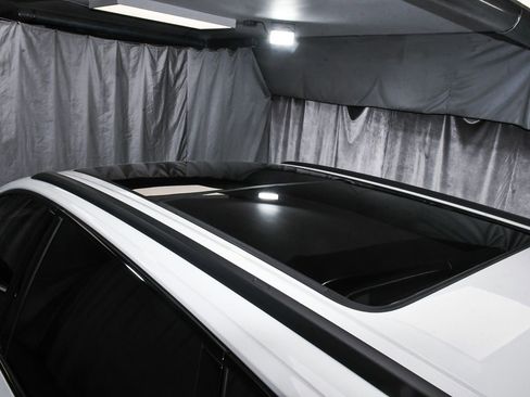 Used 2023 Audi SQ7 Prestige AWD/4WD image 86