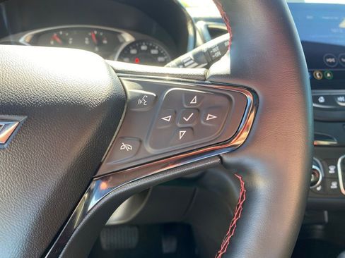 Used 2023 Chevrolet Equinox RS w/ RS Leather Package image 16