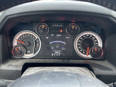 Used 2018 RAM 2500 Big Horn image 23