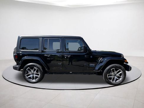 Used 2024 Jeep Wrangler Sport S w/ Convenience Group image 6
