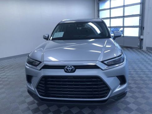 Used 2026 Toyota Grand Highlander AWD image 15