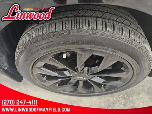 Used 2023 Kia Sorento SX FWD image 9