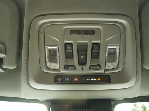 Used 2024 GMC Sierra 2500 Denali w/ Denali Reserve Package AWD/4WD image 29