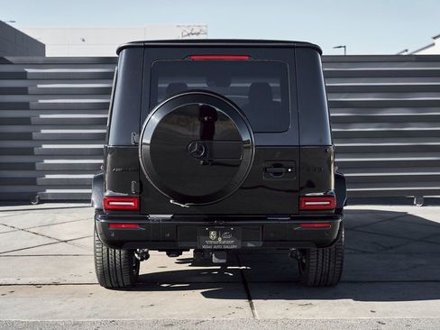 Used 2025 Mercedes-Benz G 63 AMG 4MATIC image 16