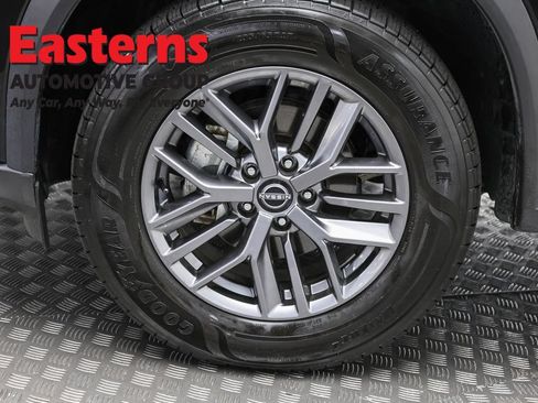 Used 2024 Nissan Rogue S AWD/4WD image 33