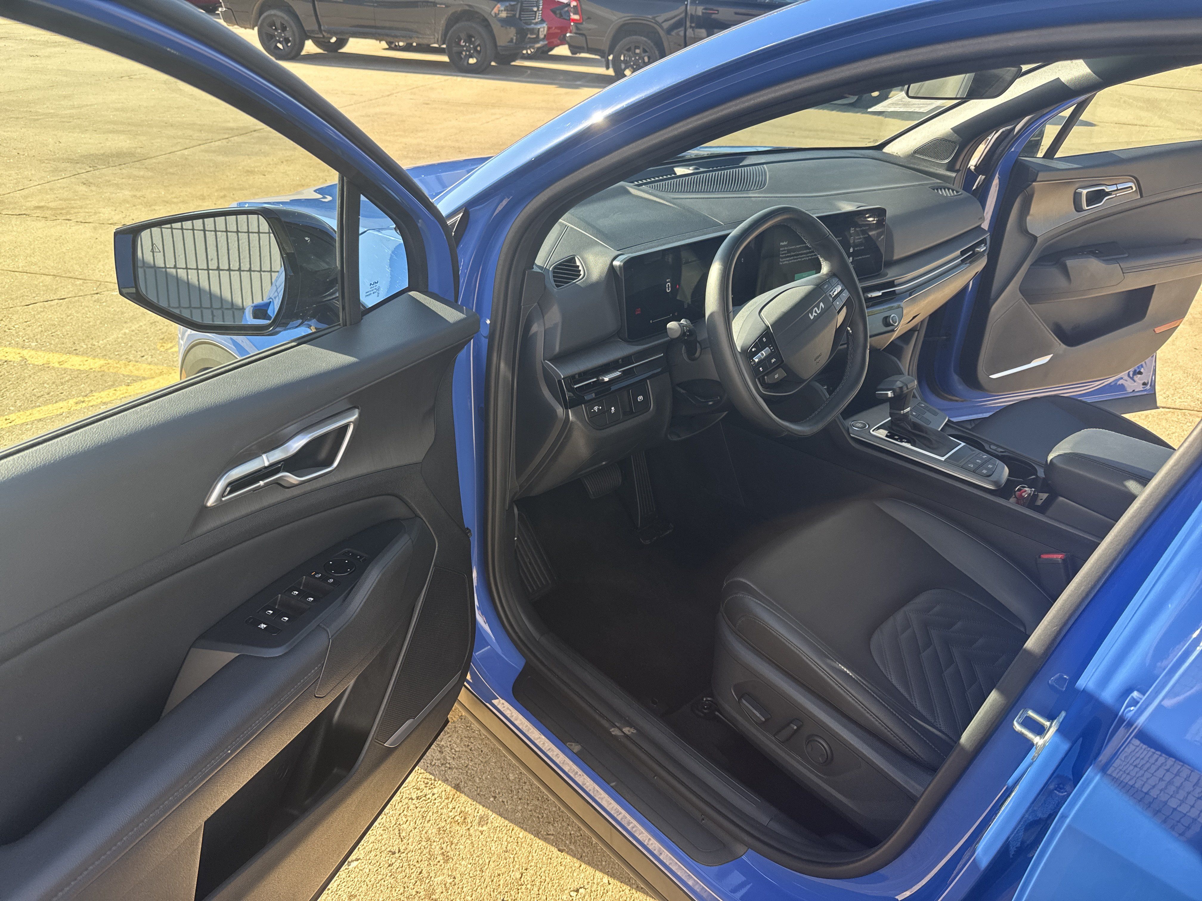 Used 2026 Kia Sportage X-Line AWD/4WD image 11