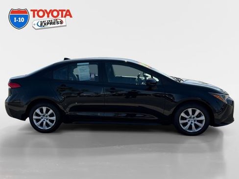 Certified 2024 Toyota Corolla LE image 6