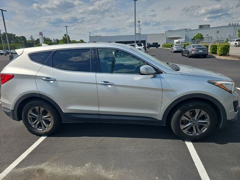 Used 2015 Hyundai Santa Fe Sport FWD image 4