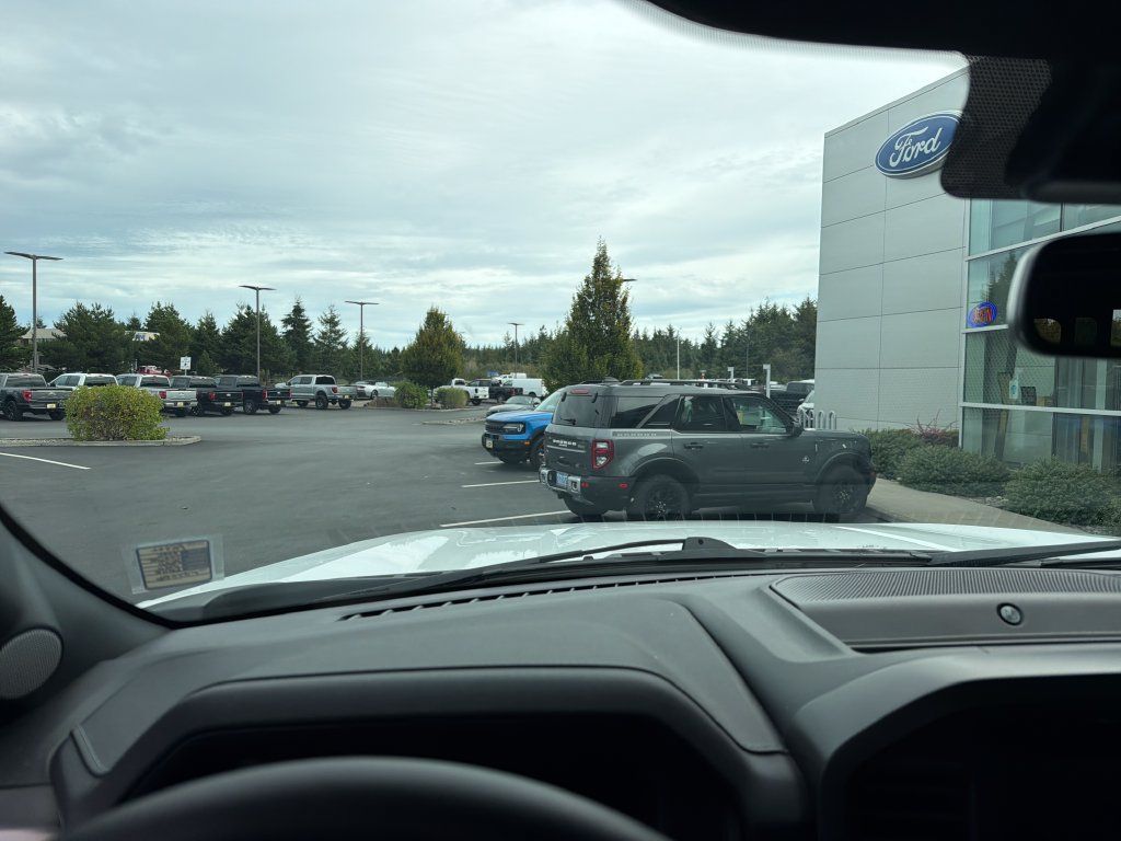 Used 2025 Ford F150 Lariat AWD/4WD image 13