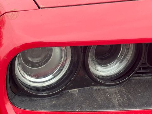 Used 2017 Dodge Challenger SXT Plus image 7