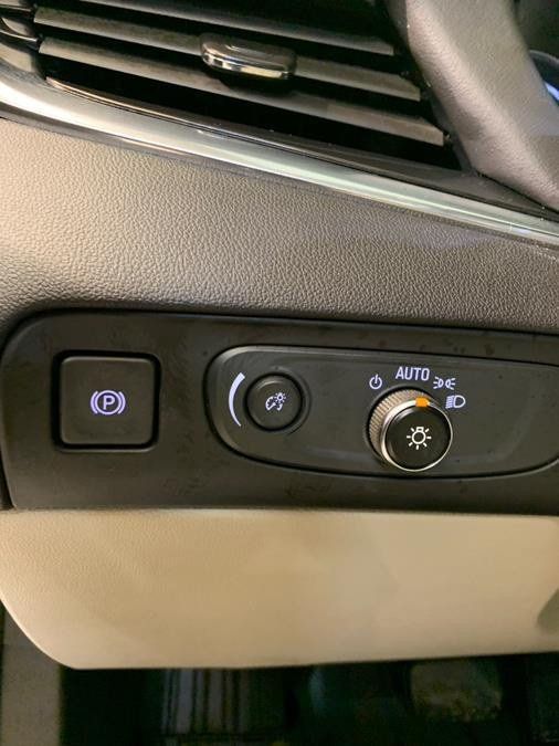 Used 2020 Buick Enclave Premium w/ Sun and Sites Package AWD/4WD image 44