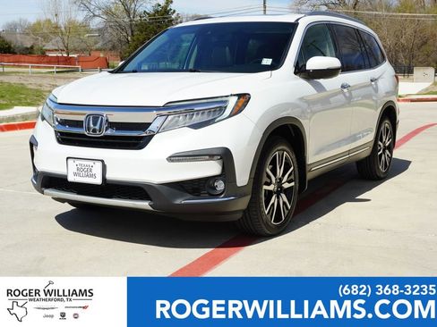 Used 2020 Honda Pilot Touring image 1
