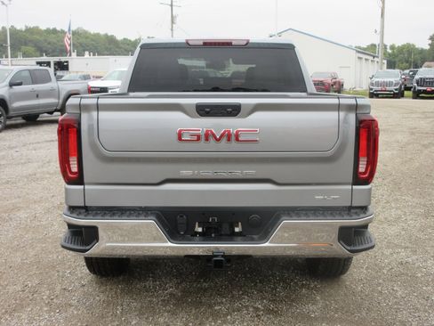 New 2026 GMC Sierra 1500 SLT w/ SLT Premium Package image 6
