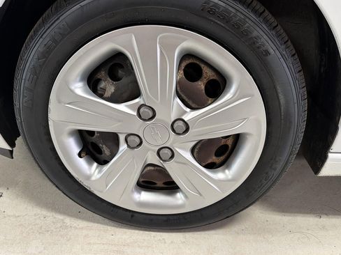 Used 2020 Chevrolet Spark LS image 22