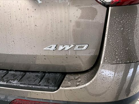 Used 2021 Ford Explorer XLT w/ Equipment Group 202A image 29