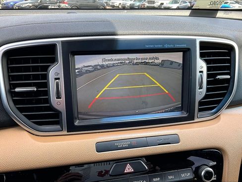 Used 2018 Kia Sportage SX FWD image 21