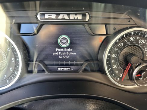 Used 2022 RAM 1500 Big Horn image 11