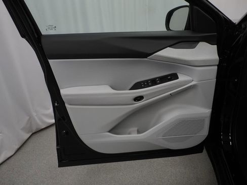 New 2026 Jeep Cherokee Laredo AWD/4WD image 27