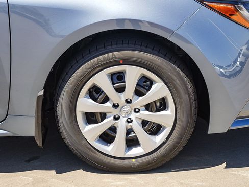 New 2026 Toyota Corolla LE FWD image 11