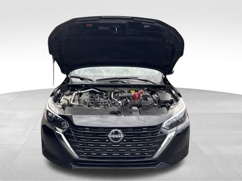 Used 2025 Nissan Sentra SV w/ All-Weather Package image 31