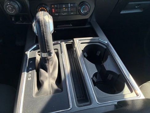 Used 2018 Ford F150 XLT w/ Equipment Group 302A Luxury image 18