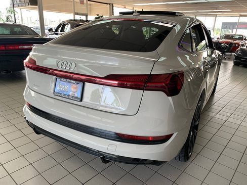 Used 2021 Audi e-tron Premium w/ Black Optic Package AWD/4WD image 6