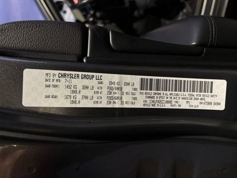 Used 2012 Jeep Grand Cherokee Laredo image 28