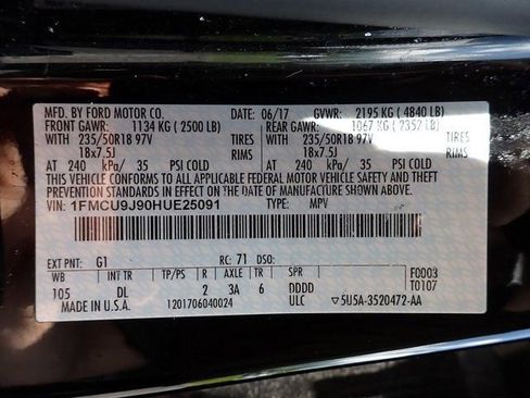 Used 2017 Ford Escape Titanium AWD/4WD image 14