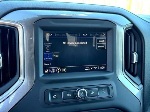 Used 2025 Chevrolet Silverado 1500 Custom image 18