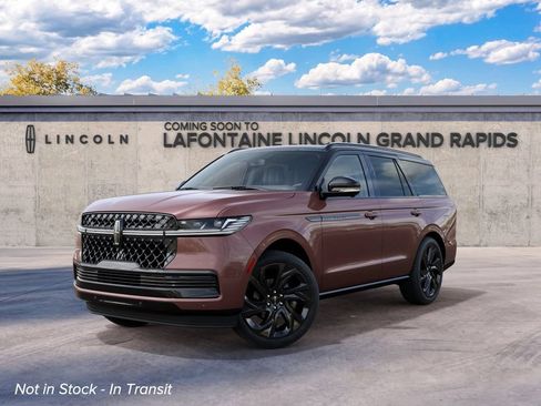 New 2027 Lincoln Navigator Black Label AWD/4WD image 2