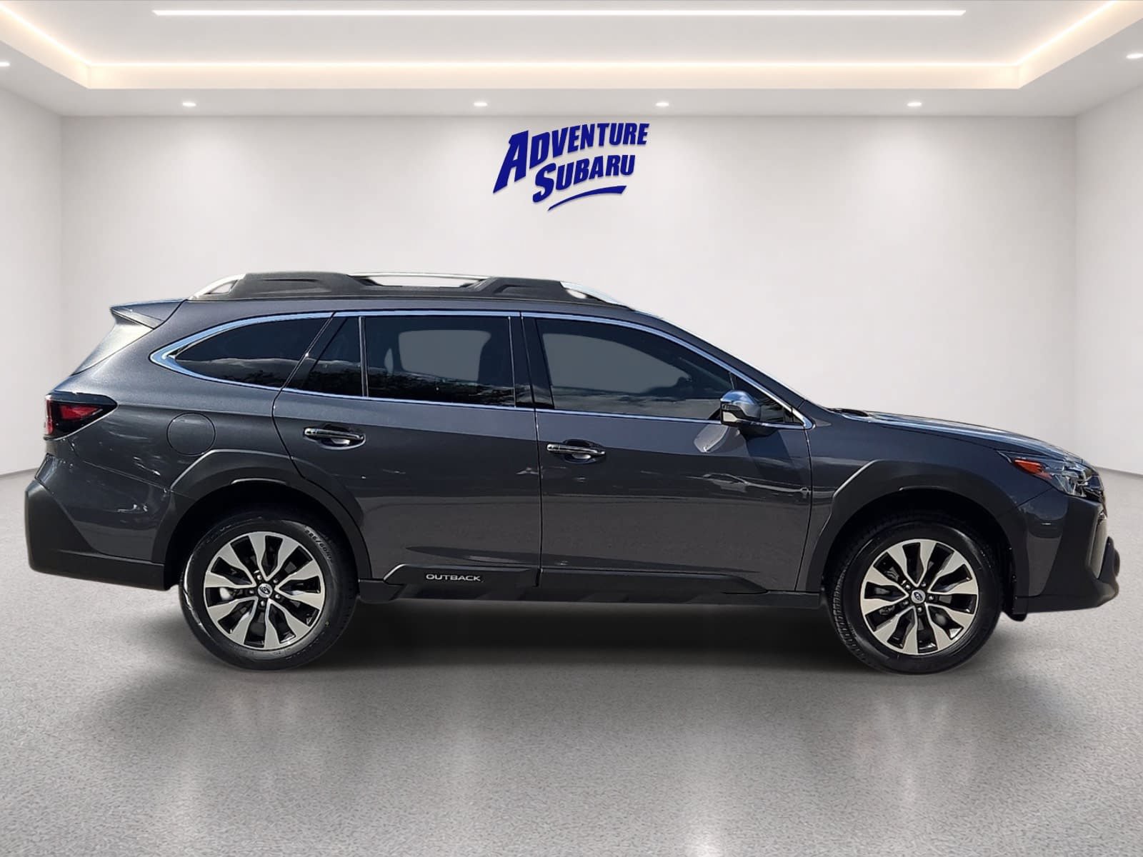 Certified 2024 Subaru Outback Touring AWD/4WD image 7