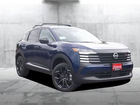 New 2026 Nissan Kicks SR AWD/4WD image 2