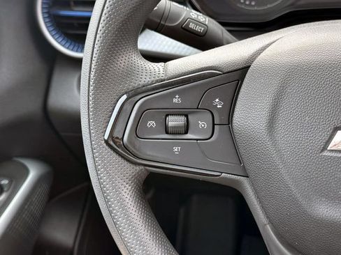 Certified 2024 Chevrolet Trax LS w/ LS Convenience Package FWD image 21