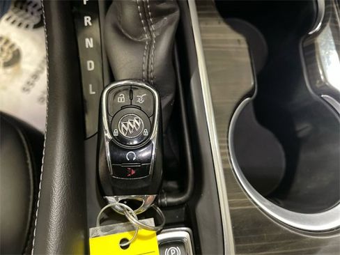 Used 2019 Buick Envision Essence image 20