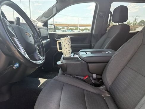 Used 2023 Chevrolet Silverado 1500 LT AWD/4WD image 12