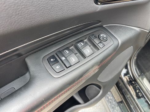 Used 2023 Dodge Durango R/T w/ Blacktop Package RWD image 8