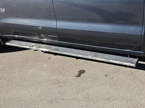 Used 2021 Chevrolet Silverado 1500 LT w/ Texas Edition Plus image 37